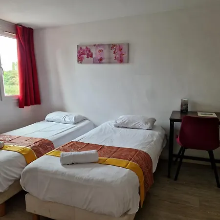 Prest'Hôtel Épinal Extérieur photo