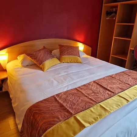 Prest'Hôtel Épinal Extérieur photo