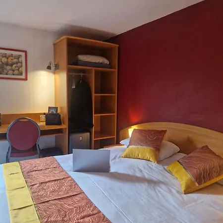 Prest'Hôtel Épinal Extérieur photo