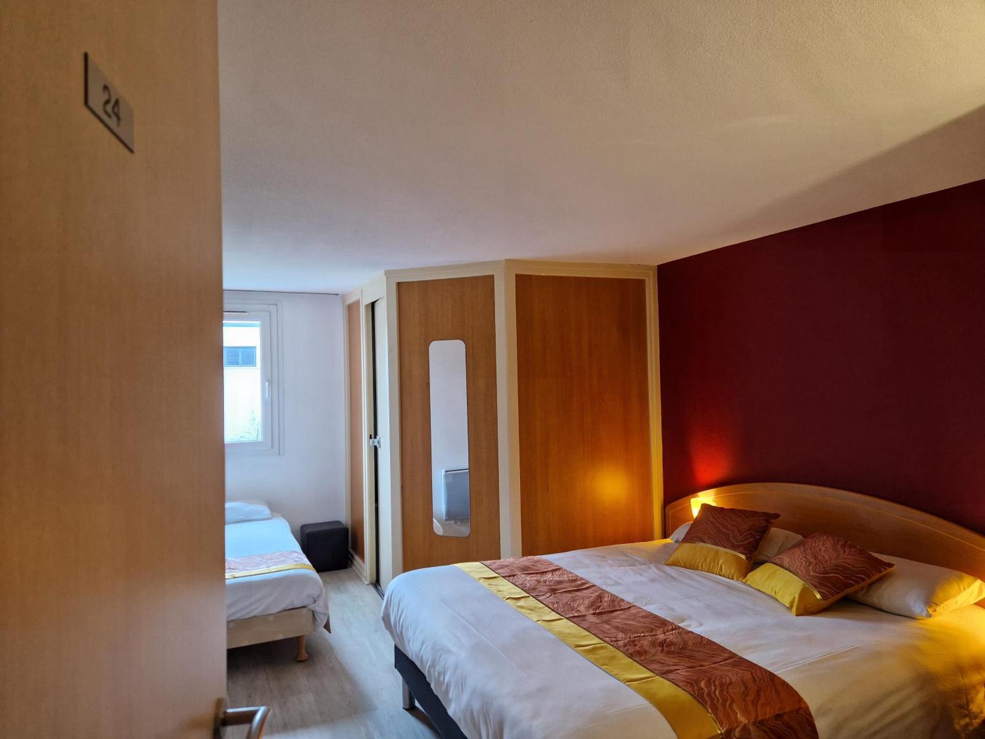 Prest'hotel Chavelot 2*
