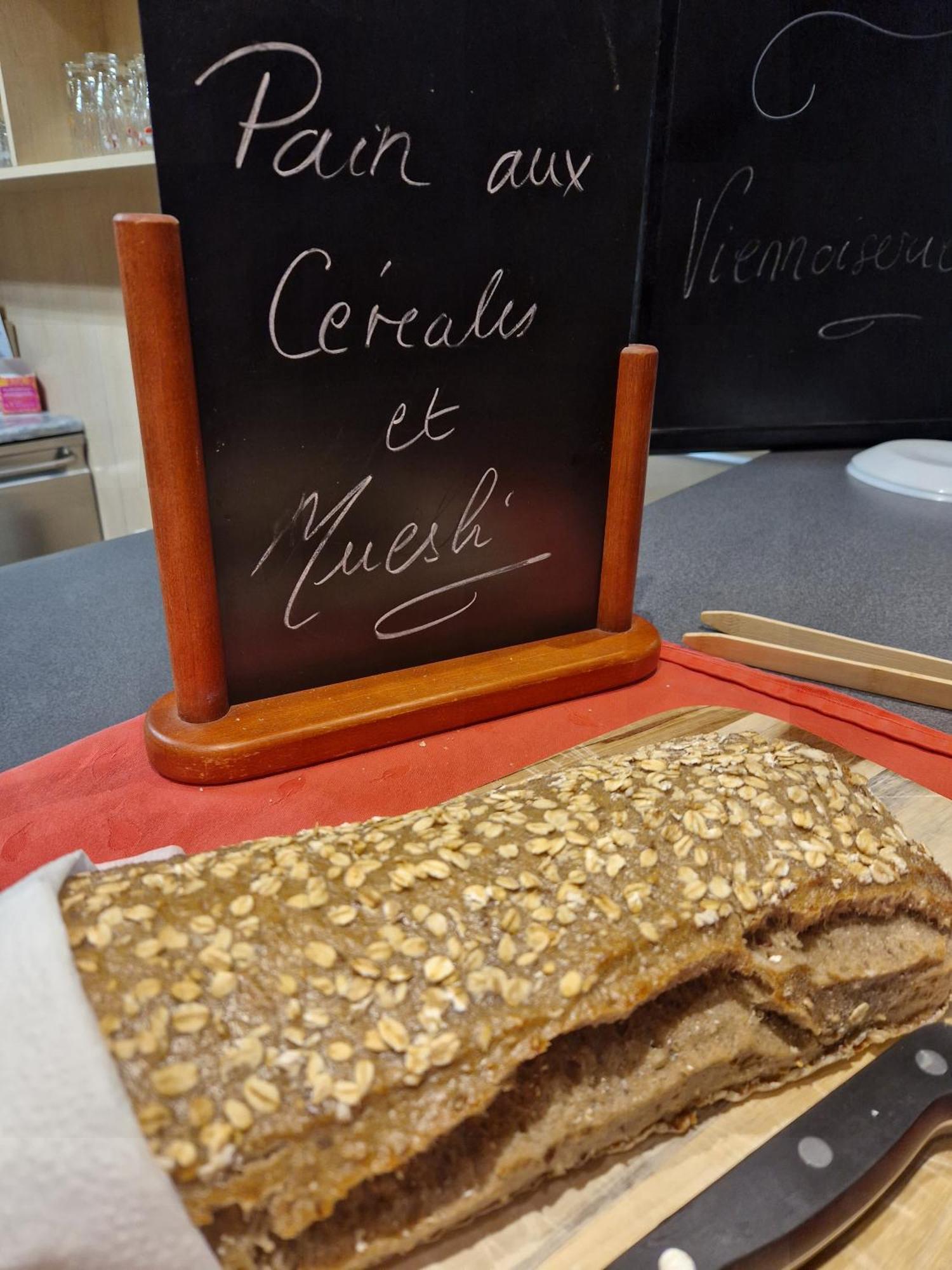 Prest'hotel Chavelot Hotel