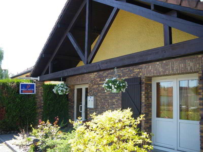 Prest'hotel Chavelot Hotel 2*