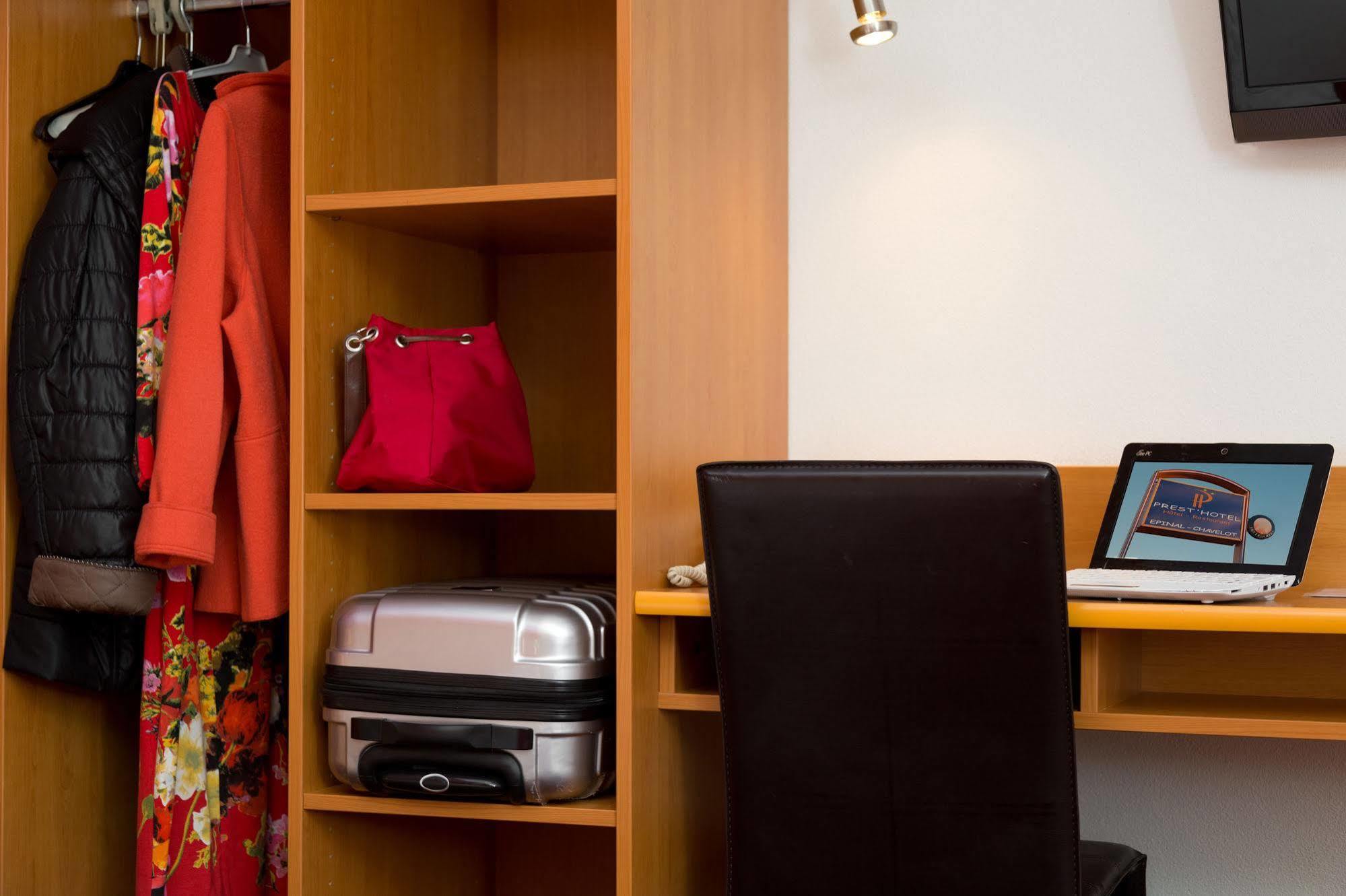 Prest'hotel Chavelot Hotel 2*