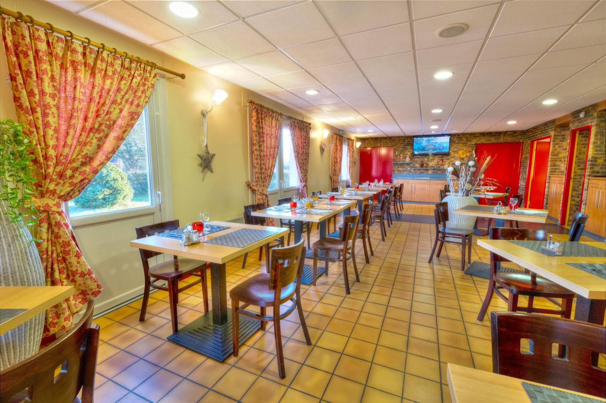 Prest'hotel Chavelot 2*